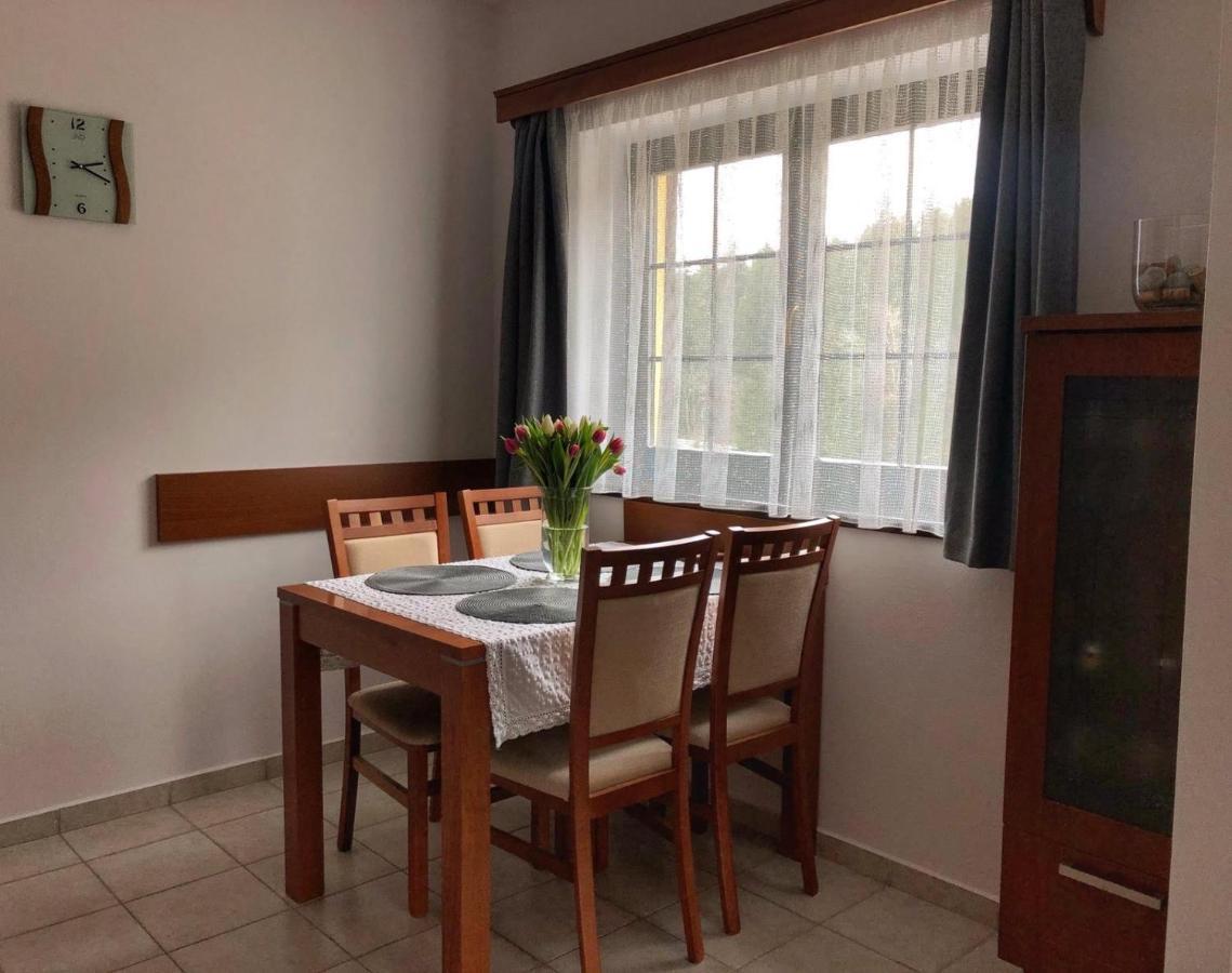 Apartman Renata 10 鲁容贝罗克 外观 照片