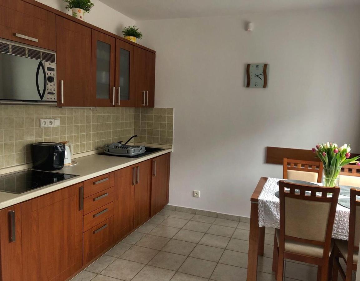 Apartman Renata 10 鲁容贝罗克 外观 照片
